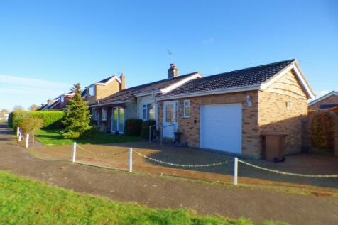 4 bedroom detached bungalow for sale