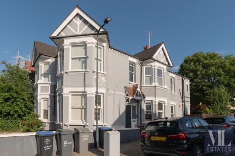 Melrose Avenue, London NW2 2 bed flat for sale