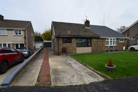 2 bedroom semi-detached bungalow for sale