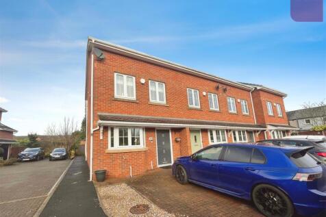3 bedroom end of terrace house for sale