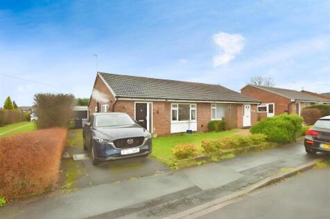 2 bedroom semi-detached bungalow for sale
