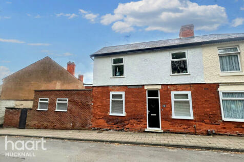 2 bedroom semi-detached house for sale