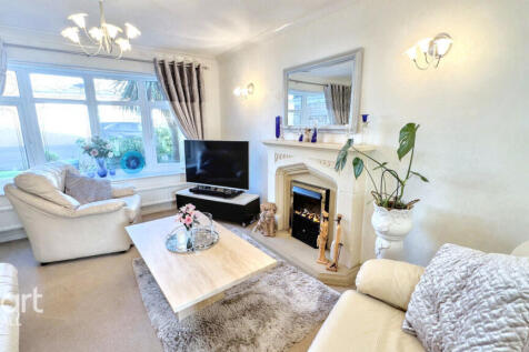 Fern Crescent, Nottingham 3 bed detached house for sale