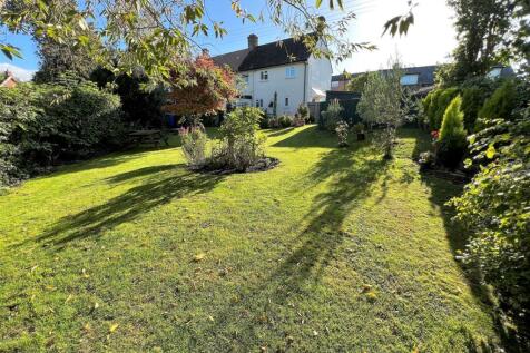 3 bedroom cottage for sale