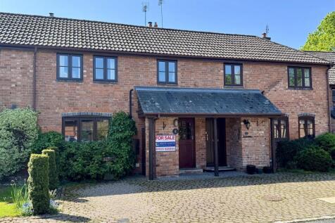 Huntley Road, Tibberton GL19 4 bed barn conversion for sale
