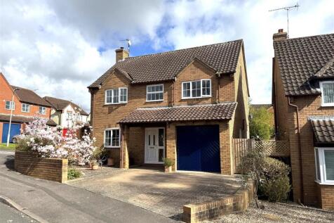 Pippin Close, Newent GL18 4 bed detached house for sale