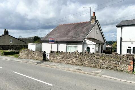 St. Whites Road, Cinderford GL14 2 bed detached bungalow for sale