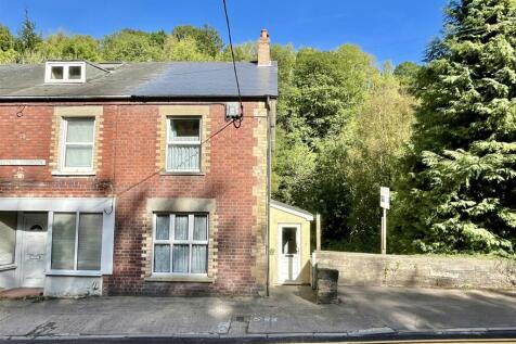 Lydbrook GL17 3 bed end of terrace house for sale