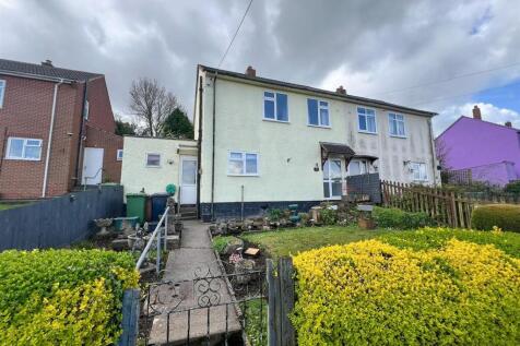 Highfield Road, Ruardean GL17 3 bed semi