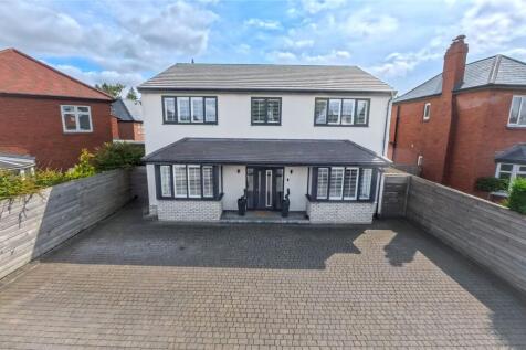 Russet Grey, Elvet Moor, Durham, DH1 5 bed detached house for sale