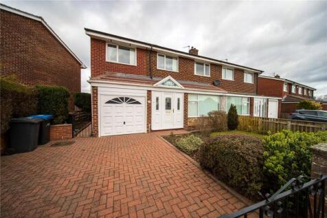 4 bedroom semi-detached house for sale