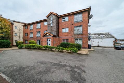1 bedroom flat for sale