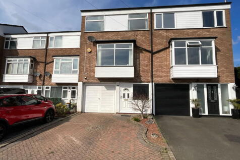 Belbroughton Road, Halesowen B63 4 bed townhouse for sale