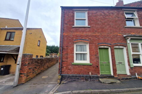 Intended Street, Halesowen B63 2 bed end of terrace house for sale