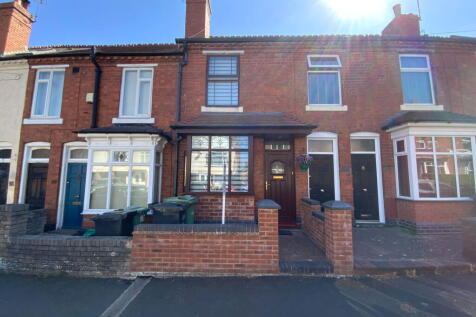 Melbourne Road, Halesowen B63 3 bed terraced house for sale