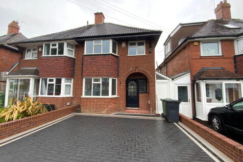 Shenstone Valley Road, Halesowen B62 3 bed semi