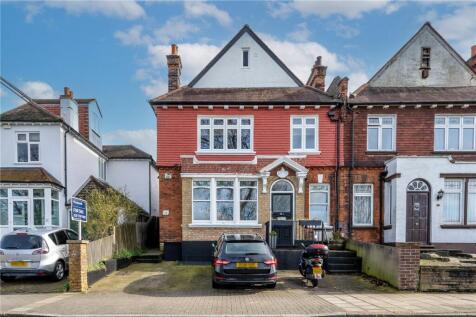 Ferndene Road, London, SE24 1 bed apartment for sale