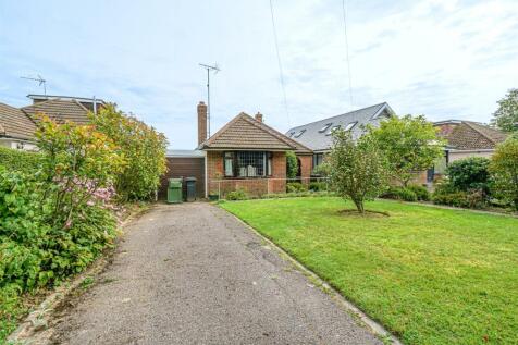 2 bedroom detached bungalow for sale