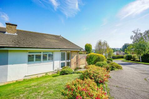 3 bedroom semi-detached bungalow for sale