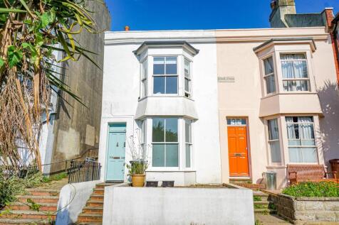 St. Marys Terrace, Hastings 2 bed end of terrace house for sale