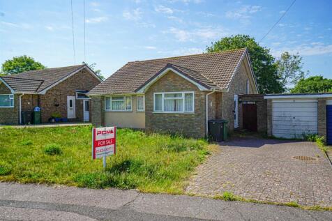 Sheerwater Crescent, Hastings 3 bed detached bungalow for sale