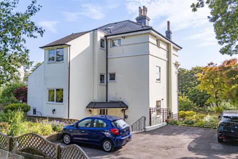 Baldslow Road, Hastings 2 bed maisonette for sale