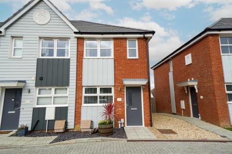 Ivy Gardens, Hastings 2 bed end of terrace house for sale
