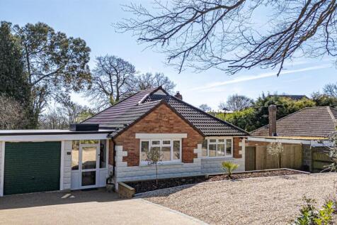 3 bedroom detached bungalow for sale