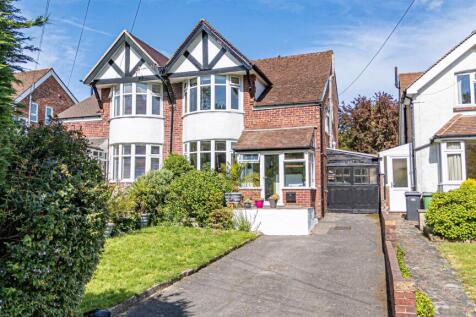3 bedroom semi-detached house for sale