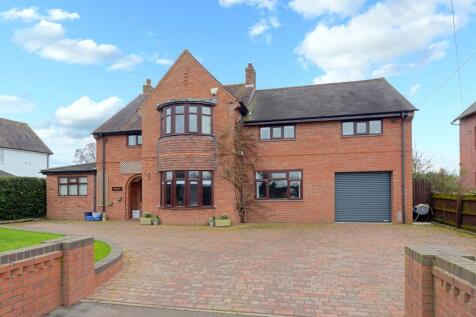 Station Road, Baschurch, Shrewsbury, SY4 5 bed detached house for sale
