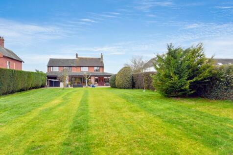 Station Road, Baschurch, Shrewsbury, SY4 5 bed detached house for sale