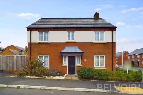 Roberts Way, Shrewsbury, SY2 4 bed detached house for sale