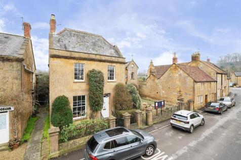 South Street, Montacute 5 bed detached house for sale