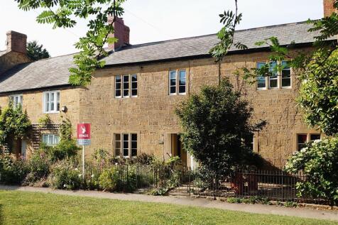 Martock 3 bed terraced house for sale