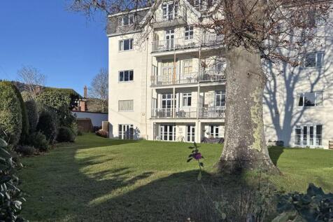 Cotmaton Road, Sidmouth 2 bed apartment for sale