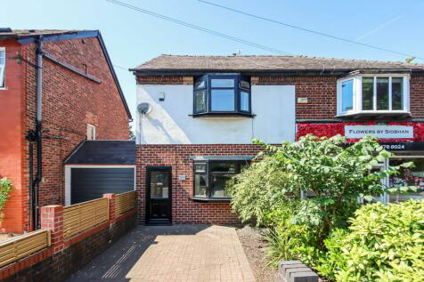 3 bedroom semi-detached house for sale