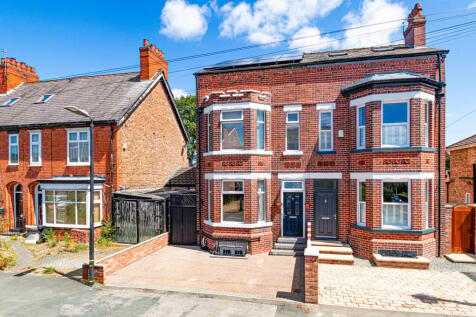 Princess Road, Urmston, Manchester, M41 5 bed semi
