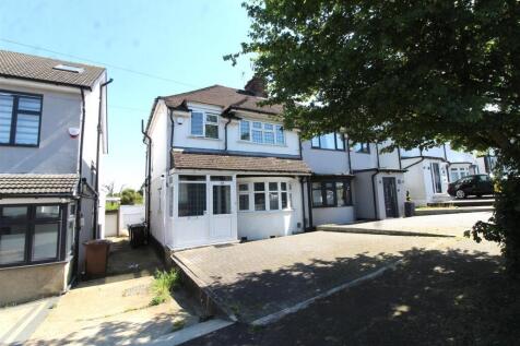 Park Avenue, Potters Bar EN6 3 bed semi