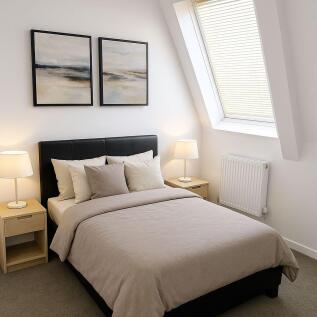 Challenge Court, Leatherhead, KT22 1 bed apartment for sale