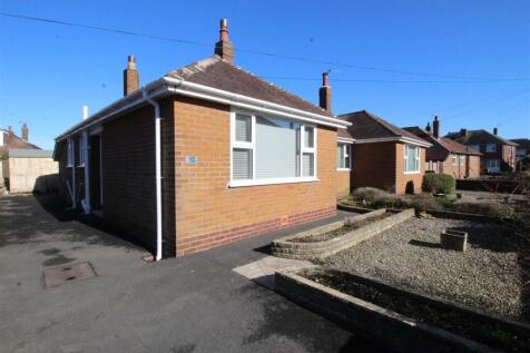 2 bedroom semi-detached bungalow for sale