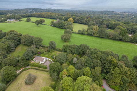 Higher Metcombe 3 bed detached bungalow for sale