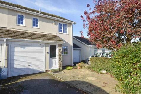 HOOKHILLS ROAD HOOKHILLS 3 bed end of terrace house for sale