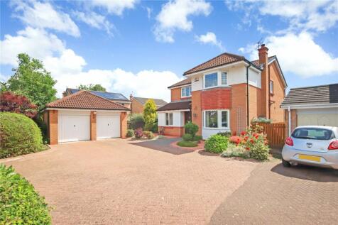 Westerdale, Houghton Le Spring DH4 4 bed detached house for sale