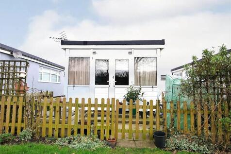 1 bedroom bungalow for sale