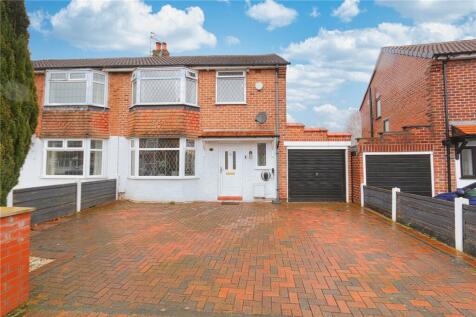 Ashwood Avenue, Manchester M34 3 bed semi