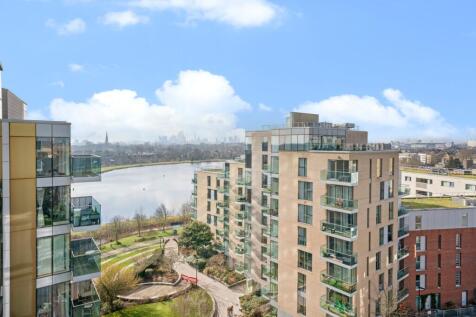 Woodberry Grove, Residence Tower... 2 bed apartment for sale