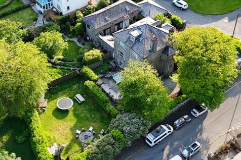 7 bedroom detached house for sale