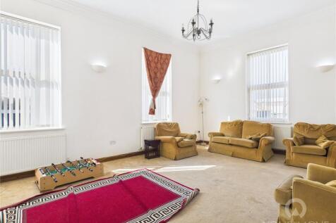 Whessoe Road, Darlington, Durham, DL3 2 bed flat for sale