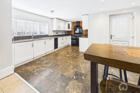Widgeon Road, Darlington, DL1 4 bed semi