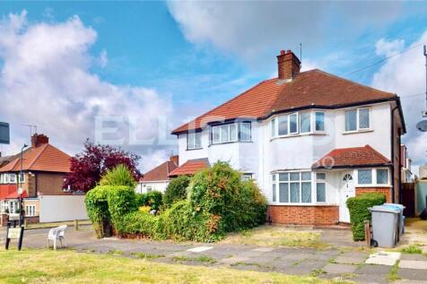 St. Michaels Avenue, Wembley, HA9 3 bed semi